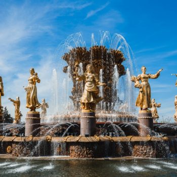 Преподаватель Открытой школы фотографии Артем Горланов