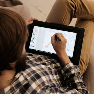 Тест Wacom Cintiq Companion в фотошколе